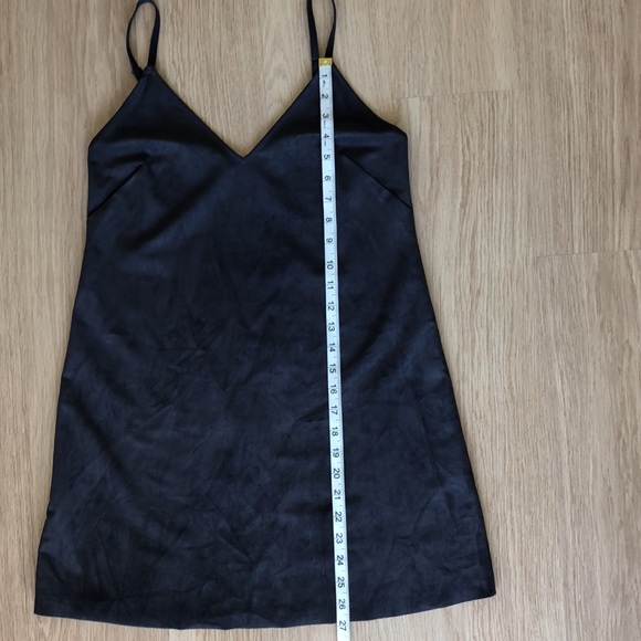 Aritzia Wilfred Free Suede Vivienne Dress - Picture 8 of 12